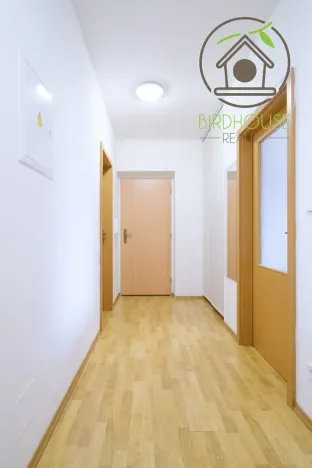Prodej bytu 2+1, Plzeň - Skvrňany, Waltrova, 72 m2