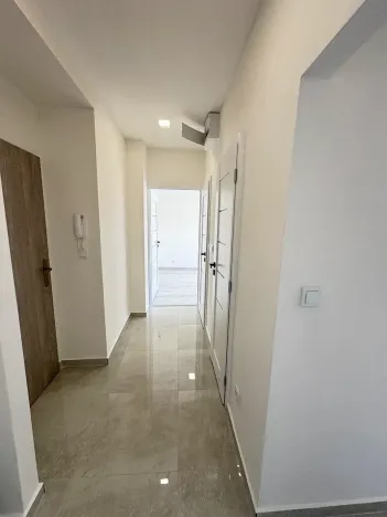 Prodej bytu 2+1, Karviná, Na Kopci, 54 m2