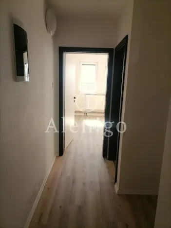 Pronájem kanceláře, Praha - Háje, Matúškova, 110 m2