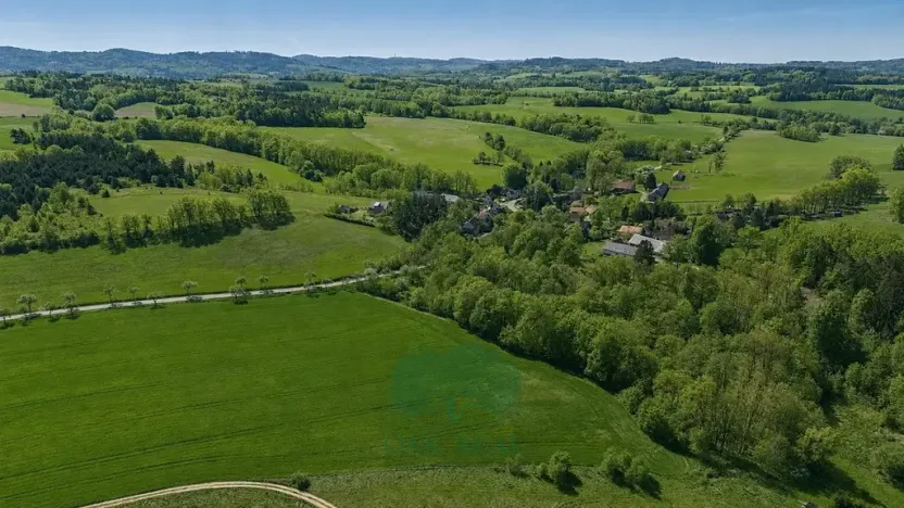 Prodej louky, Vrchotovy Janovice, 274000 m2