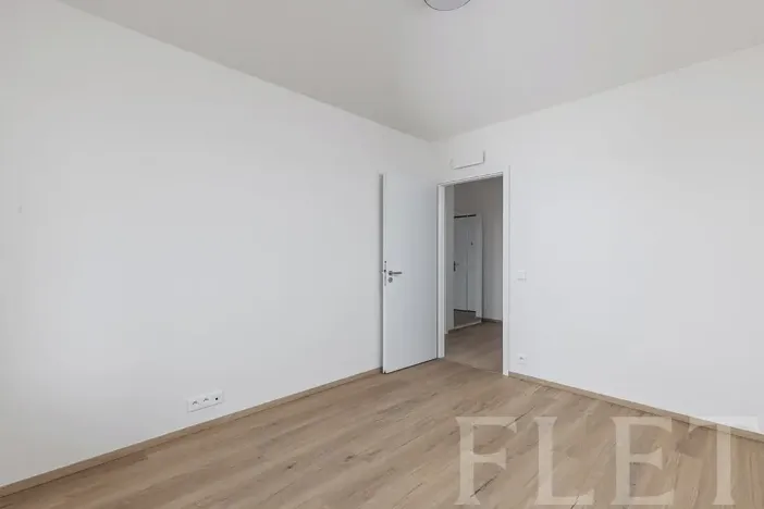 Pronájem bytu 2+kk, Praha - Hloubětín, Waltariho, 52 m2