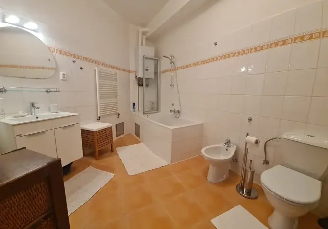 Pronájem bytu 2+kk, Praha - Vinohrady, Koubkova, 65 m2