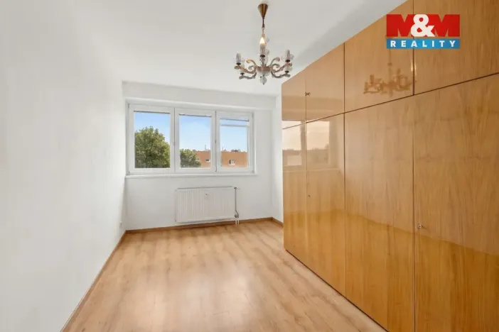 Prodej bytu 3+1, Kladno, Kordačova, 76 m2