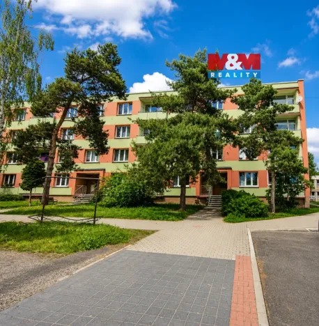 Pronájem bytu 1+1, Postoloprty, Jiráskovo náměstí, 35 m2
