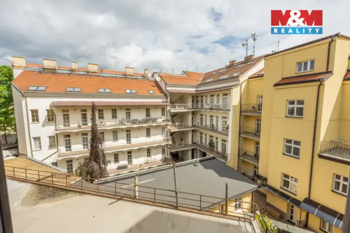 Prodej atypického bytu, Praha, Nuselská, 171 m2