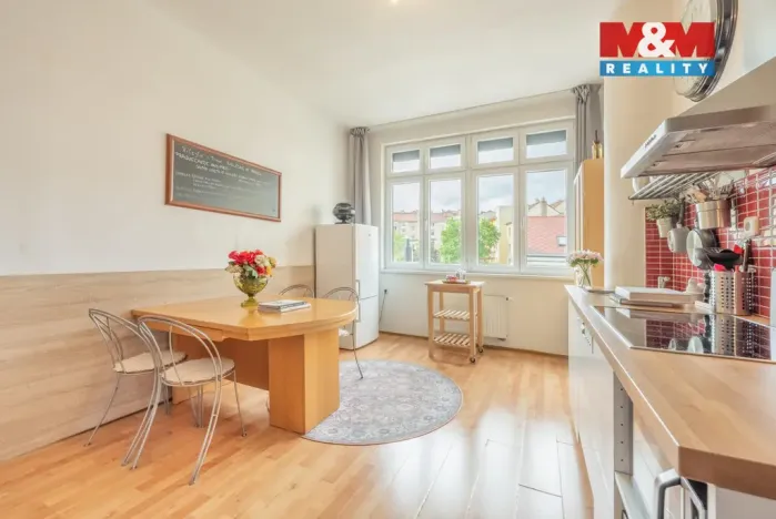 Prodej atypického bytu, Praha, Nuselská, 171 m2