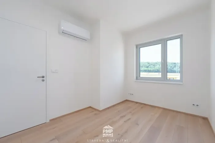 Prodej bytu 3+kk, Nebovidy, 76 m2