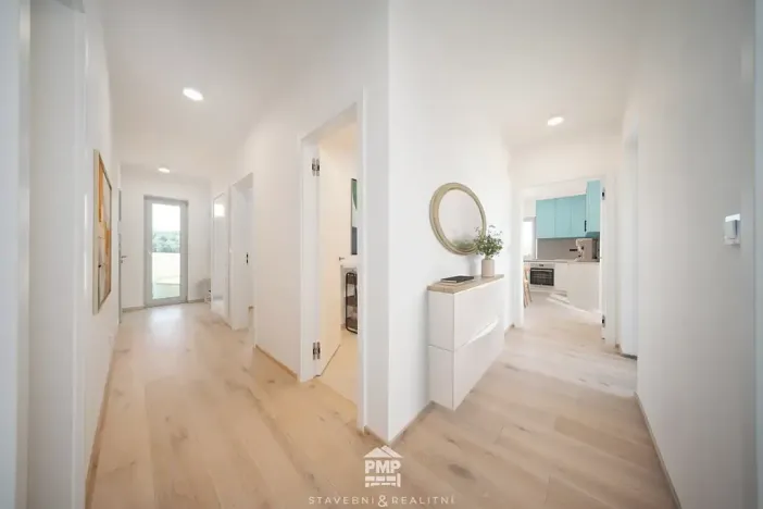 Prodej bytu 3+kk, Nebovidy, 76 m2