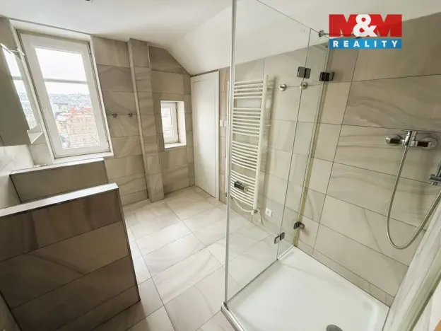 Pronájem bytu 2+kk, Jablonec nad Nisou, Máchova, 69 m2