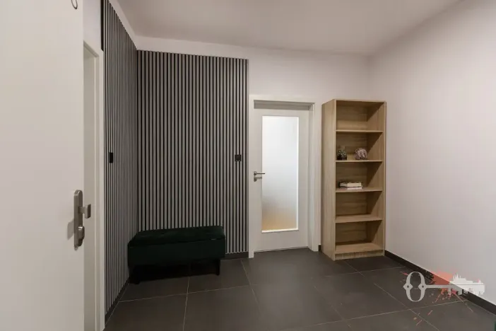 Prodej bytu 2+kk, Horoměřice, Karla IV., 55 m2