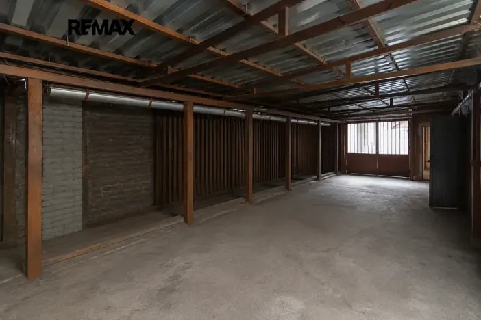 Pronájem skladu, Praha - Strašnice, Starostrašnická, 140 m2