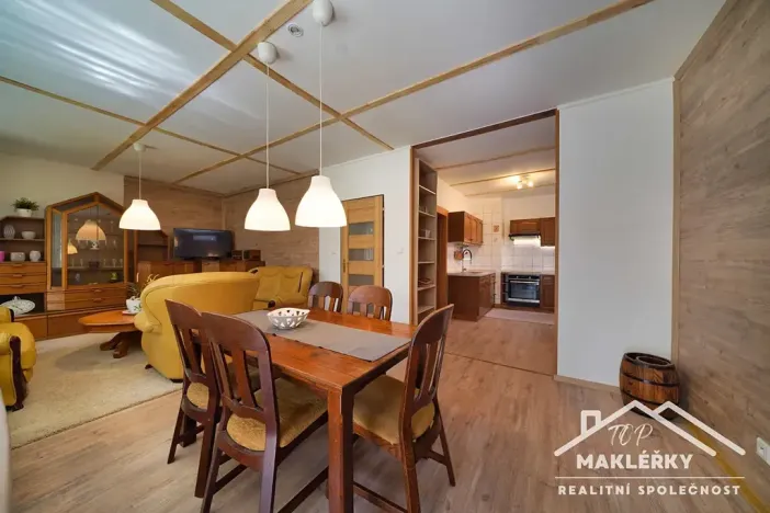 Prodej rodinného domu, Černíny, 144 m2