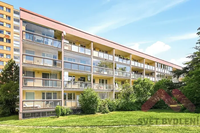 Pronájem bytu 2+kk, Praha - Bohnice, Zelenohorská, 47 m2