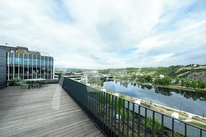 Pronájem kanceláře, Praha - Holešovice, Pod dráhou, 1208 m2