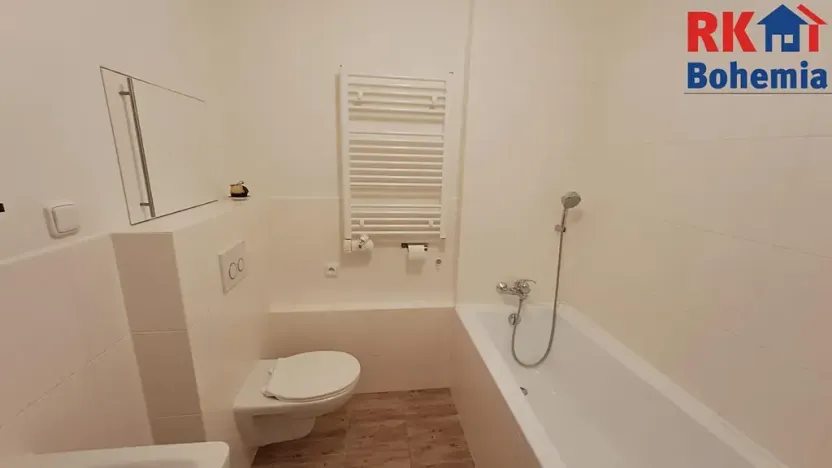 Pronájem bytu 1+1, Jičín, Přátelství, 32 m2