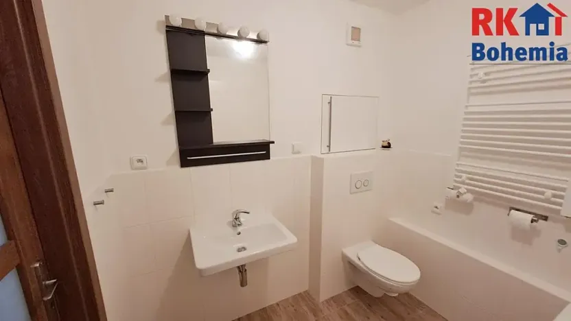 Pronájem bytu 1+1, Jičín, Přátelství, 32 m2