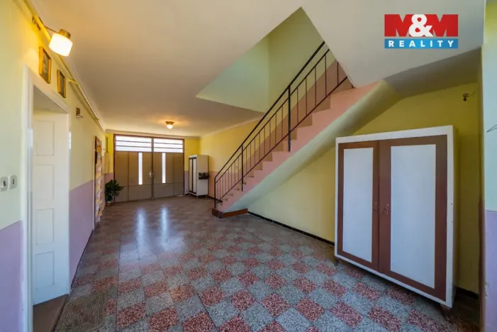 Prodej rodinného domu, Staré Město, náměstí Hrdinů, 118 m2