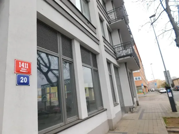 Pronájem bytu 1+kk, Praha - Nusle, Bartoškova, 36 m2