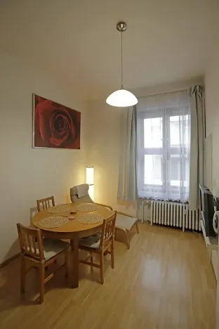 Pronájem bytu 2+kk, Praha - Karlín, Pobřežní, 40 m2