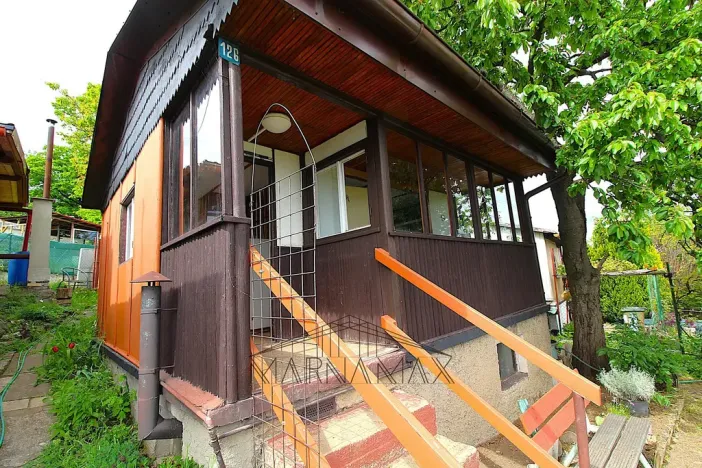 Prodej zahrady, Kadaň, Zahradní, 385 m2