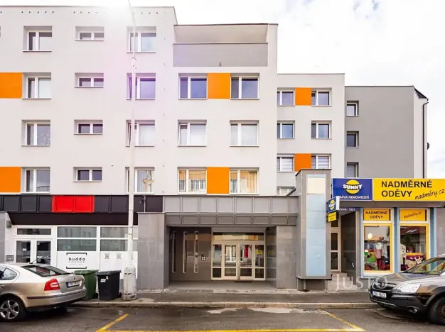 Pronájem bytu 3+kk, Kladno, Vašatova, 70 m2
