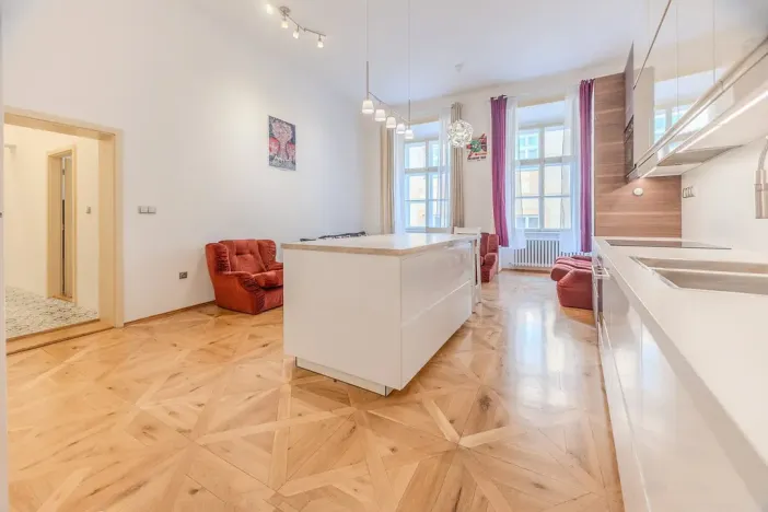 Prodej bytu 6+kk a větší, Praha - Staré Město, Liliová, 127 m2