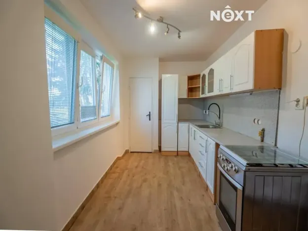 Prodej bytu 1+1, Břeclav, Na Pěšině, 61 m2
