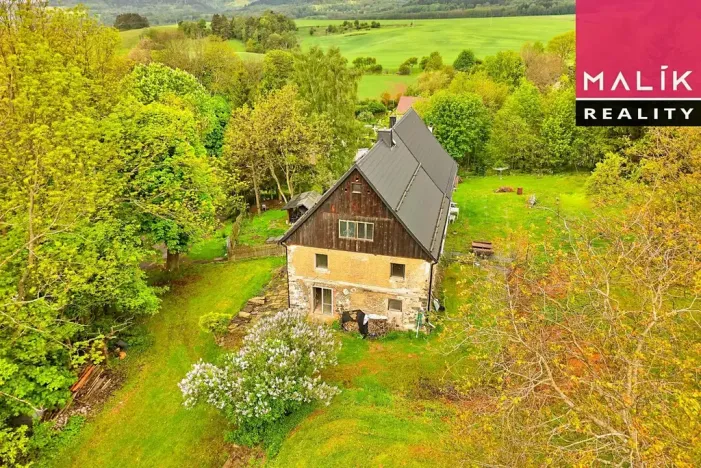 Prodej rodinného domu, Ostrov, 157 m2