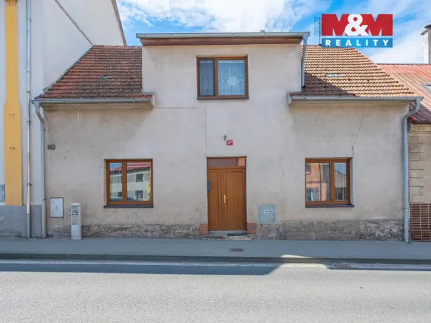 Prodej rodinného domu, Zásmuky, Kmochovo nám., 120 m2
