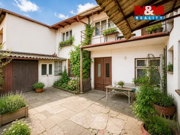 Prodej rodinného domu, Zásmuky, Kmochovo nám., 120 m2