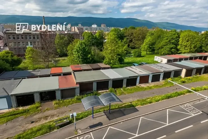 Prodej garáže, Teplice, Fráni Šrámka, 21 m2