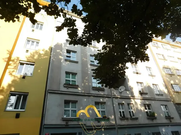 Pronájem bytu 2+kk, Praha - Michle, Adamovská, 42 m2