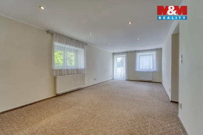 Prodej činžovního domu, Chodová Planá, Pivovarská, 379 m2