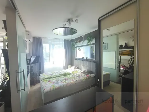 Prodej bytu 2+kk, Praha - Vysočany, Pod Harfou, 53 m2