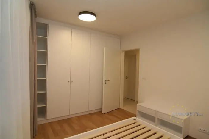 Pronájem bytu 2+kk, Praha - Kamýk, Kramperova, 64 m2