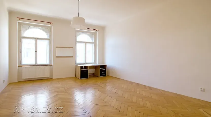 Pronájem bytu 3+1, Praha - Vinohrady, Slezská, 100 m2