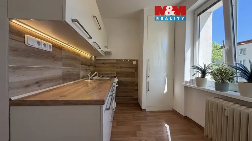 Pronájem bytu 2+1, Mariánské Lázně, Libušina, 56 m2