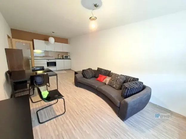 Pronájem bytu 2+kk, Praha - Vysočany, Kabešova, 53 m2