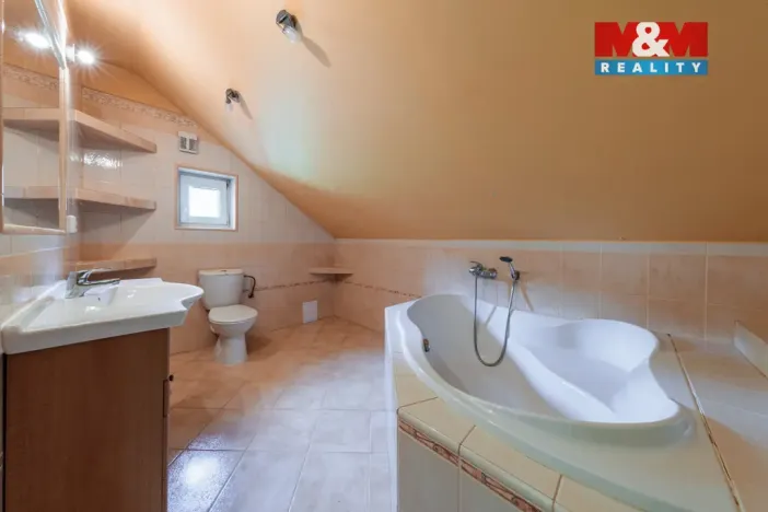 Prodej rodinného domu, Vysoká Pec, 156 m2