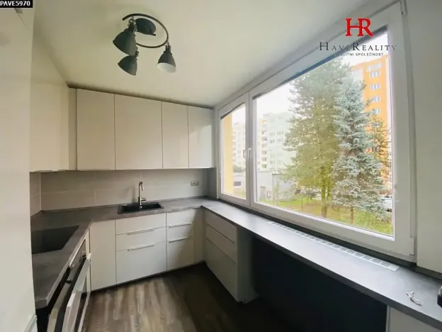 Pronájem bytu 2+kk, Benešov, Na Bezděkově, 64 m2
