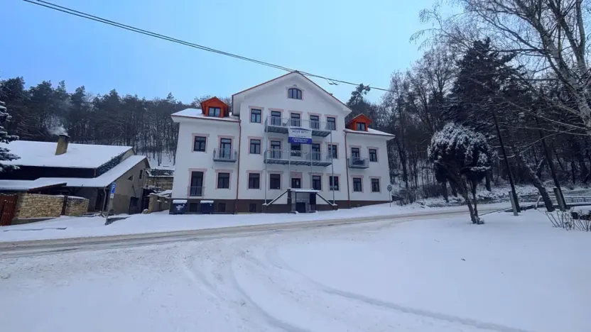 Pronájem bytu 3+kk, Peruc, U Koupaliště, 73 m2