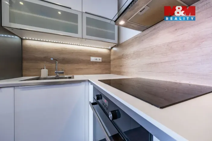 Prodej bytu 2+kk, Praha - Horní Měcholupy, Nad přehradou, 44 m2