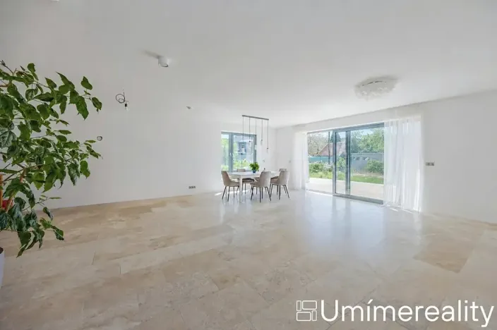 Prodej rodinného domu, Kařez, 161 m2