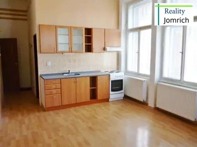 Pronájem bytu 1+kk, Jablonec nad Nisou, Lidická, 27 m2