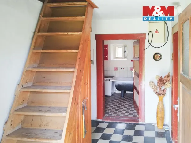 Prodej rodinného domu, Láz, 89 m2