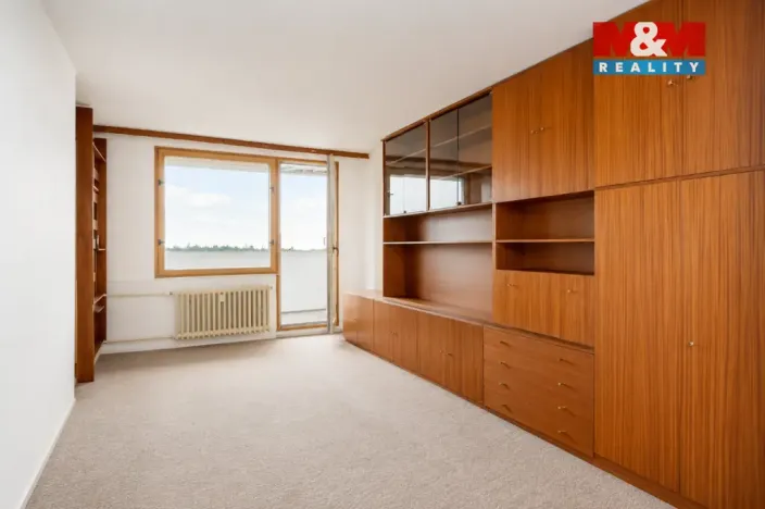 Prodej bytu 3+1, Praha - Prosek, Lovosická, 66 m2