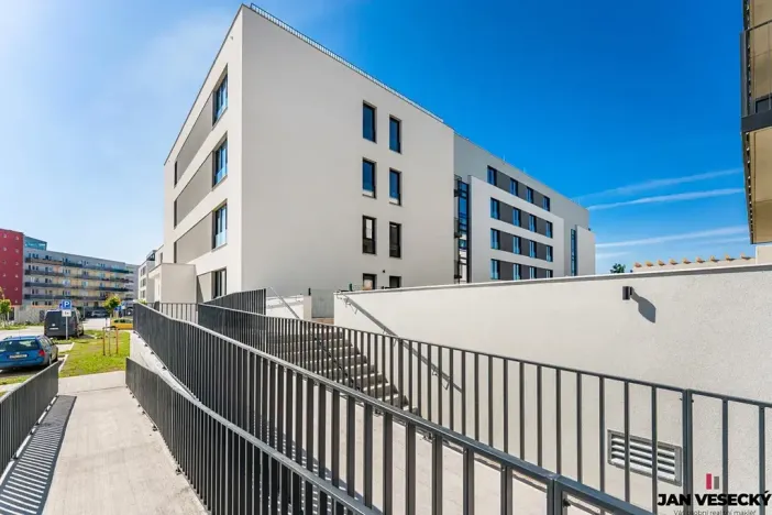 Prodej bytu 1+kk, Plzeň, Železná, 32 m2