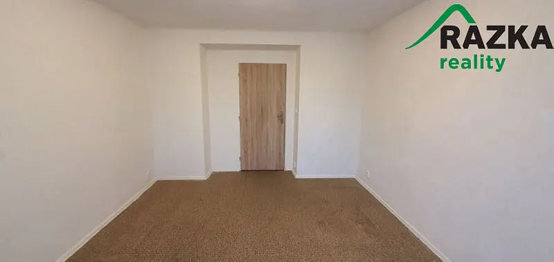 Pronájem bytu 1+1, Bor, 36 m2