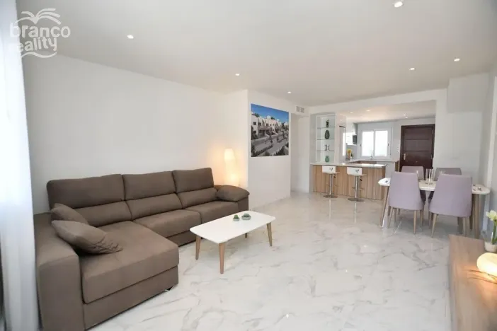 Prodej rodinného domu, San Miguel de Salinas, Alicante, Španělsko, 75 m2
