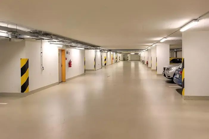 Pronájem garážového stání, Praha - Hostivař, Athénská, 20 m2